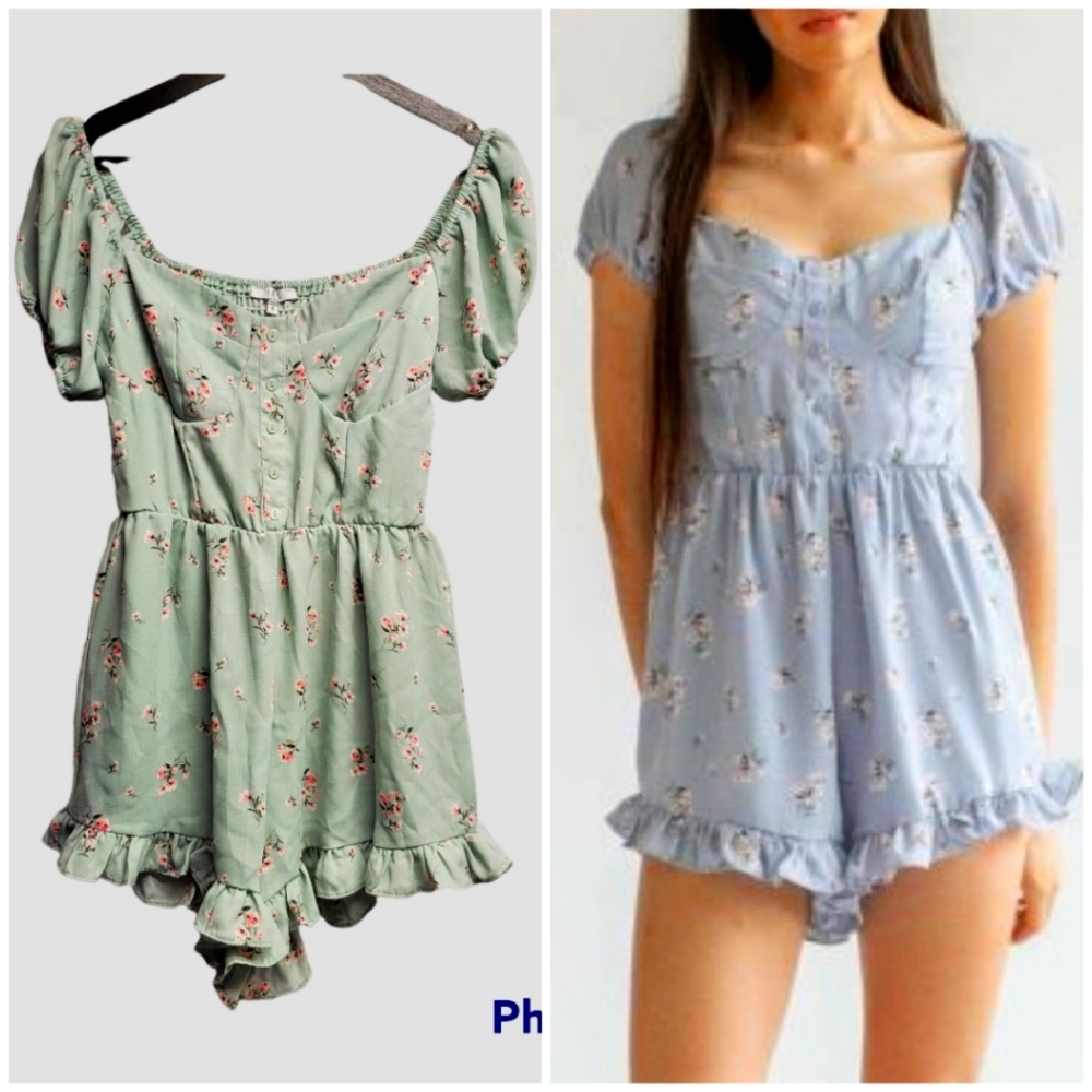 IRIS Mint Floral Ruffle Hem Romper Size S NWOT